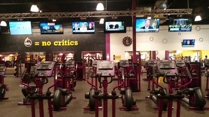 Planet Fitness logo