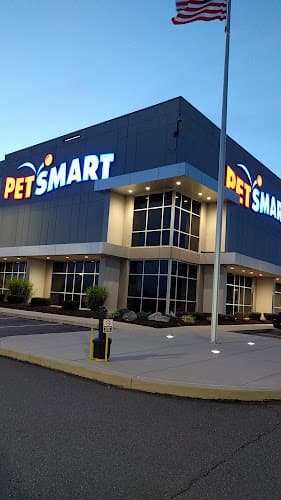 PetSmart Distribution Center logo