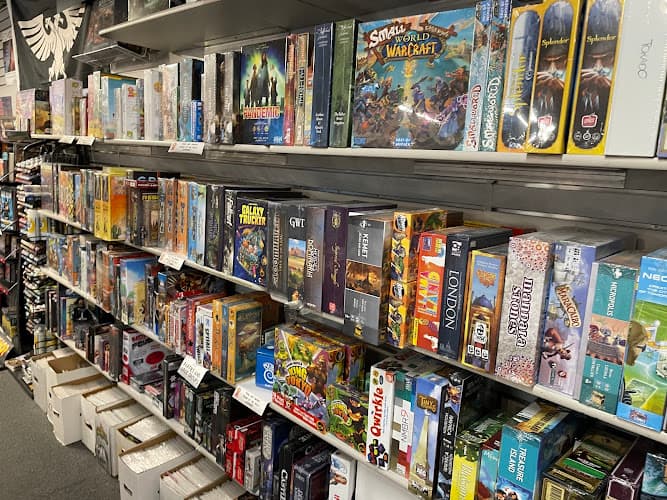 AA Comics and Cards logo