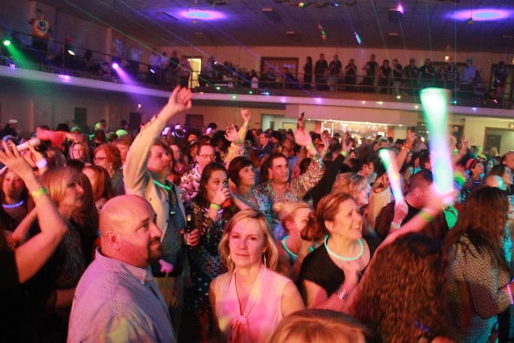 Hard Drive D J's logo