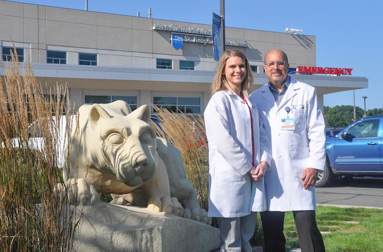 Wyomissing Optometric Center Inc logo