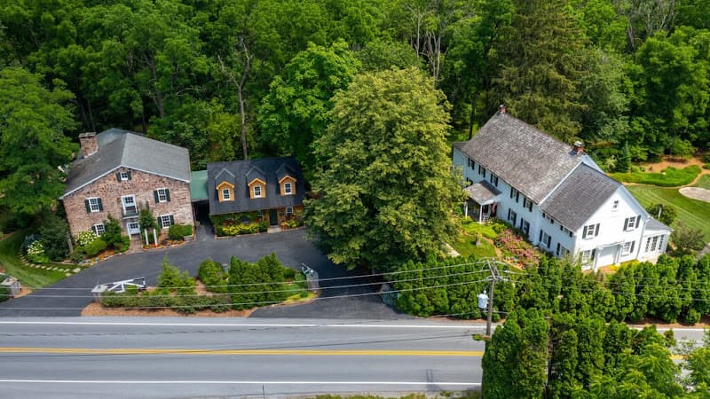 Bear Mill Estate logo