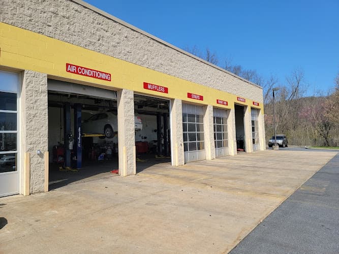 Mr. Tire Auto Service Centers logo