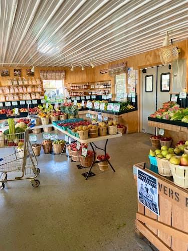 Hoover's Farm Market & Greenhouses logo