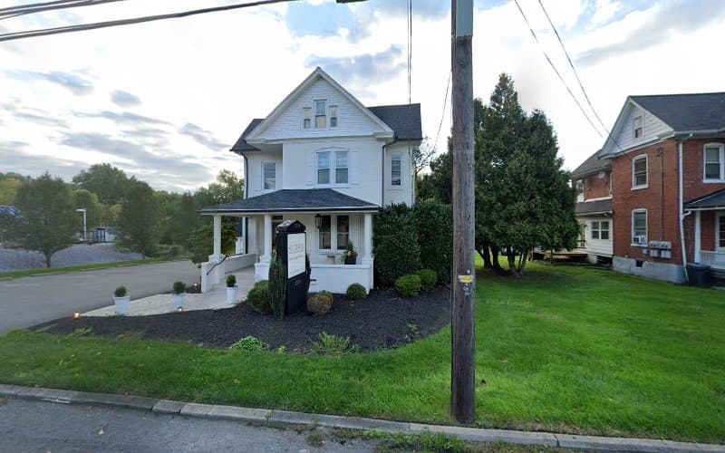 Studio K Interior Design + Furniture logo