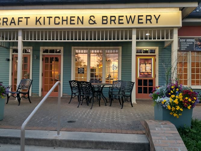 Isaac's Craft Kitchen & Brewery - Greenfield logo