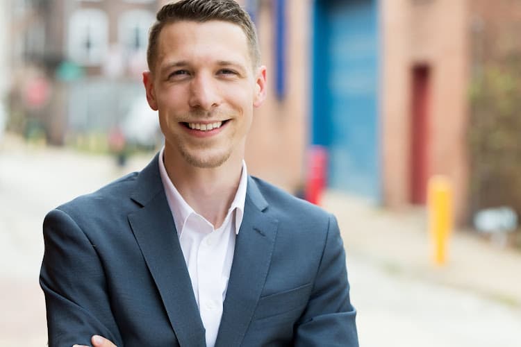Nate Machowski Realtor logo