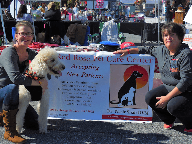 Red Rose Pet Care Center logo