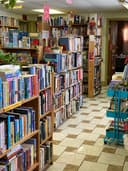 Marshall Street Bookstore logo