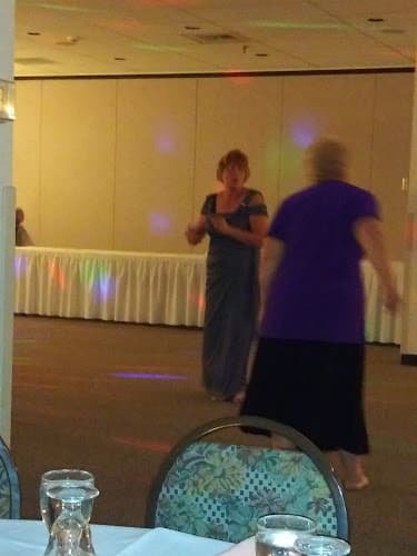 Weaver's Banquet Facility logo