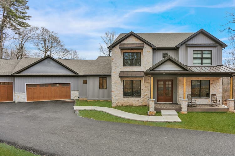 Turnberry Construction Group