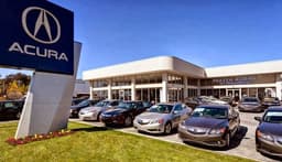 Piazza Acura of Reading