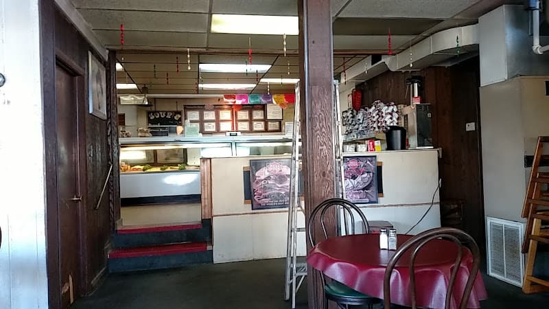 Chapman's Deli Logo