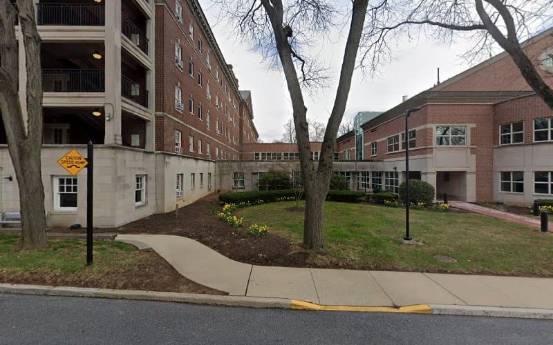 Reading Hospital K Building logo