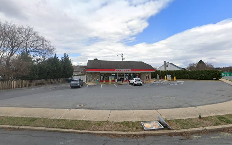New Holland Food Mart