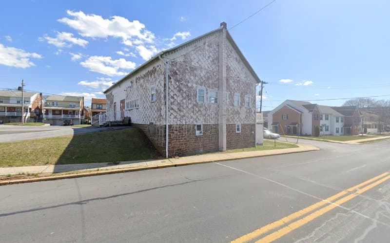 Roxy's Dance Expressions logo