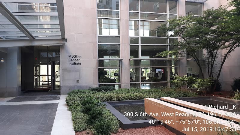 McGlinn Cancer Institute - Reading Hospital logo