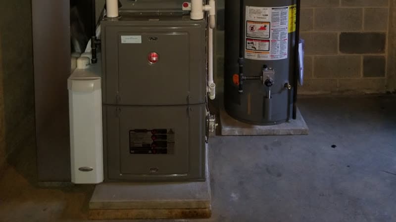 T G HEATING AND COOLING logo