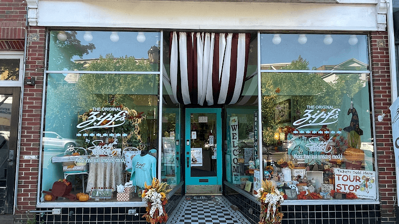 Zipf's Candies by Sweet Surprises logo