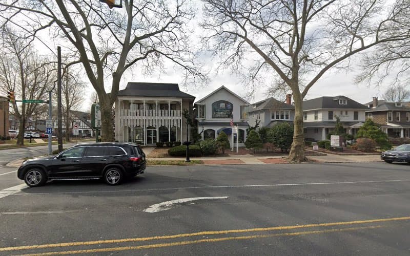 Wyomissing Chiropractic Center logo