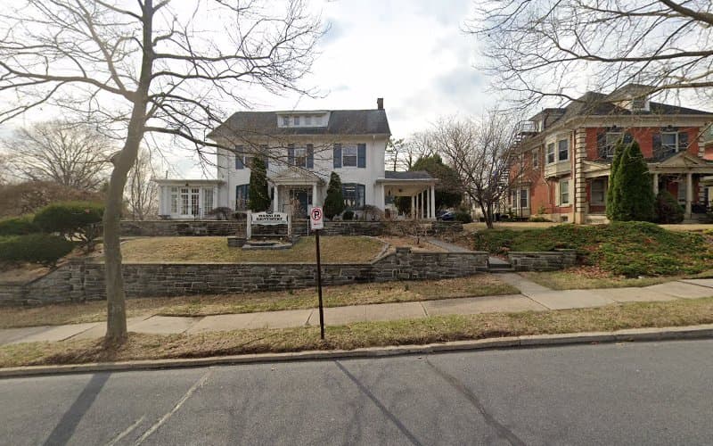 Dr. Stephen Hassler logo