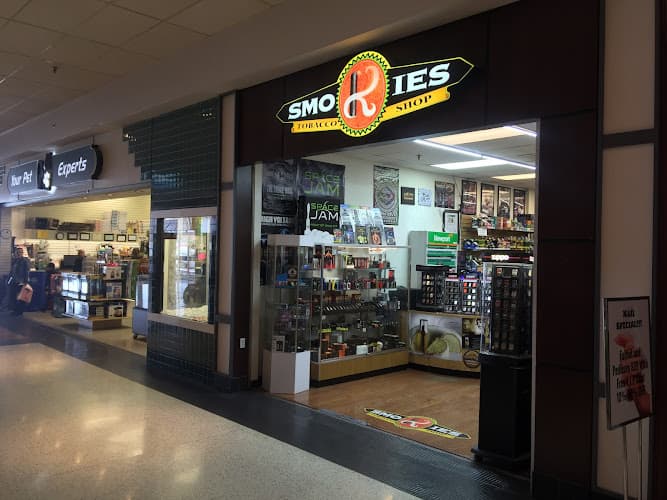 Smokies Tobacco Shop logo