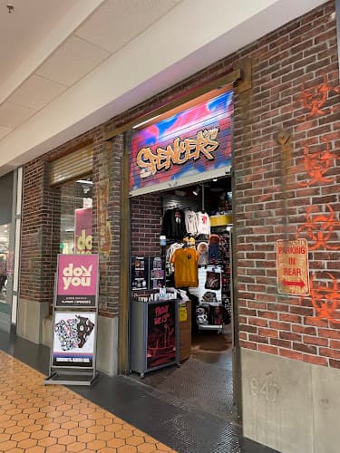 Spencer's logo