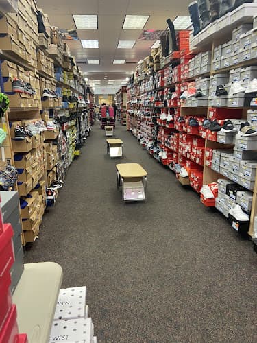 Shoe Dept. logo