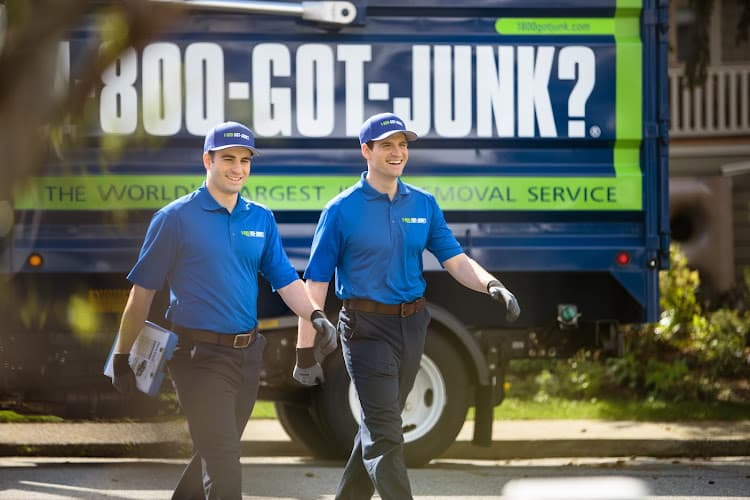 1-800-GOT-JUNK? Reading logo