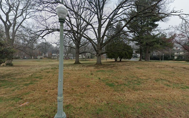 Fountain Park logo