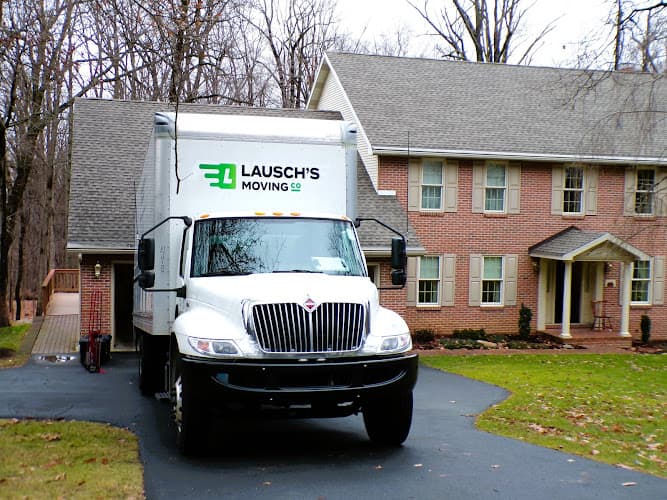 Lausch's Moving Company Logo