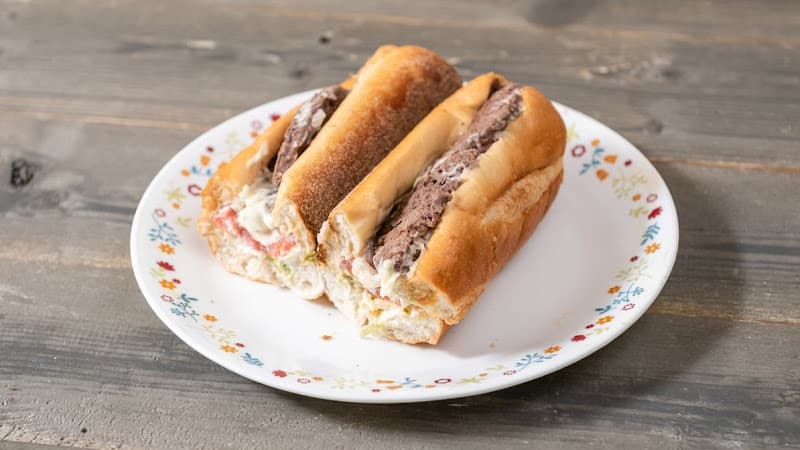 D & J (Now Operating as Salvatore's Pizza Pasta Subs ) Logo