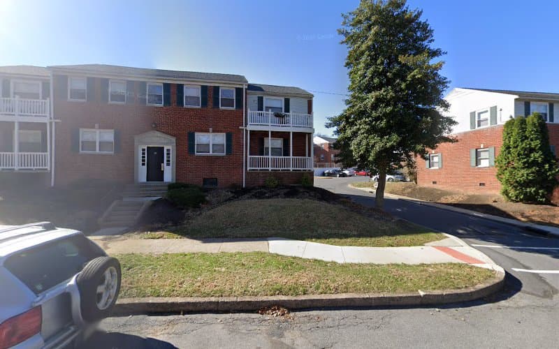 Wyomissing Gardens Apartments Leasing Office logo