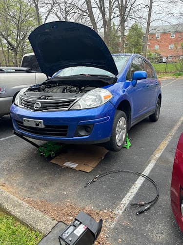 Alvarez Auto LLC Mobile Mechanic logo