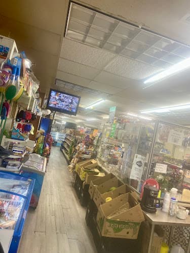 D'Reyes Mini Market logo