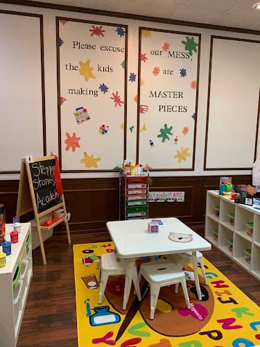 STEPPING STONES ACADEMY-READING logo