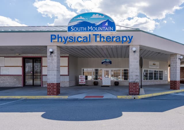 South Mountain Physical Therapy logo