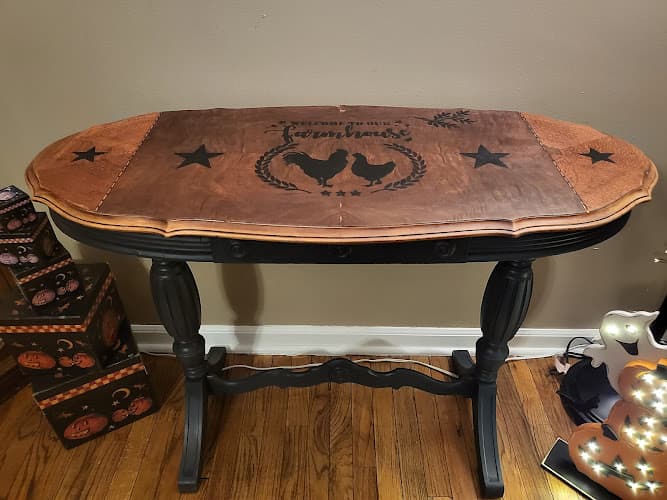 A & K Farmhouse Pallet Creations Logo