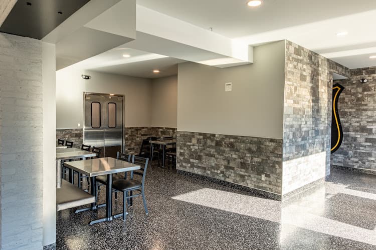 Tosco pizza parlor