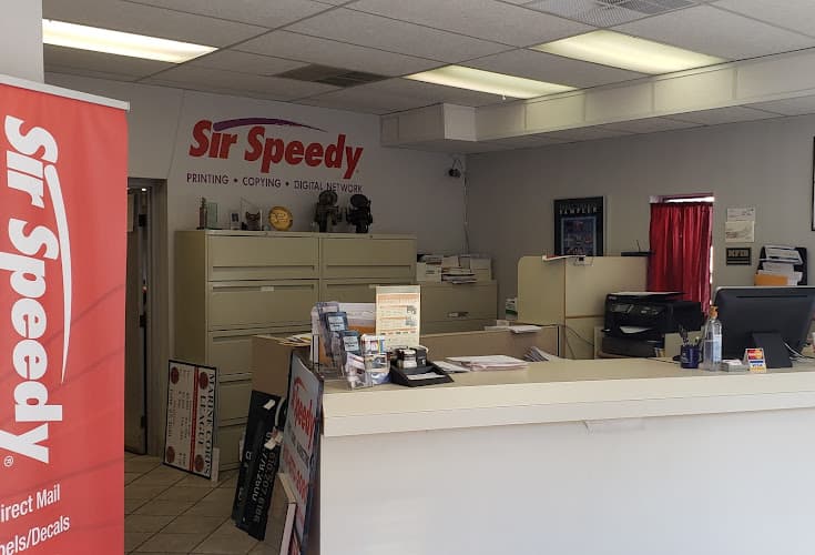 Sir Speedy of Reading logo