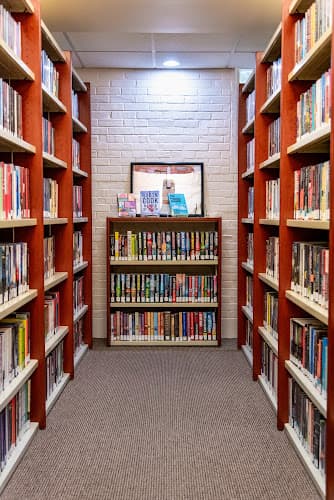 West Lawn-Wyomissing Hills Library Logo