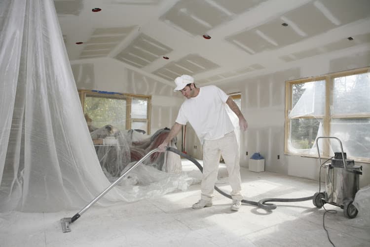 KIK Cleaning Services LLC logo