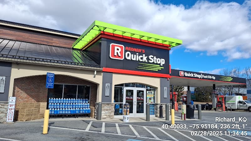 Redners Quick Shoppe Logo