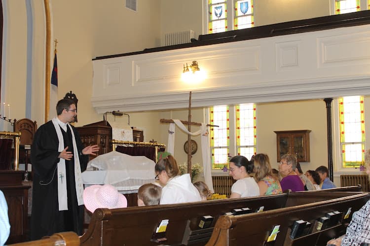 Epler's United Church-Christ logo