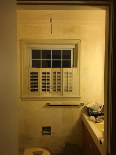 Sunshine Premium Painting logo