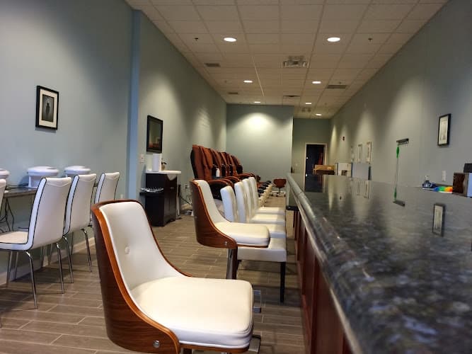 MAK Nail Bar & Organic Spa LLC
