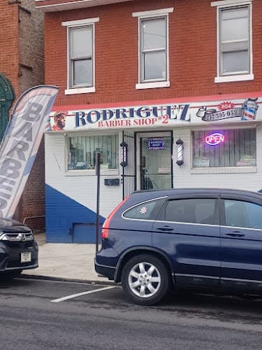 Rodriguez Barbershop #2 logo