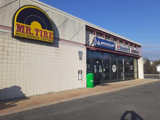 Mr. Tire Auto Service Centers logo