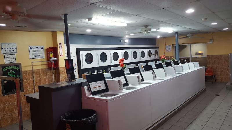 Maytag Laundromat