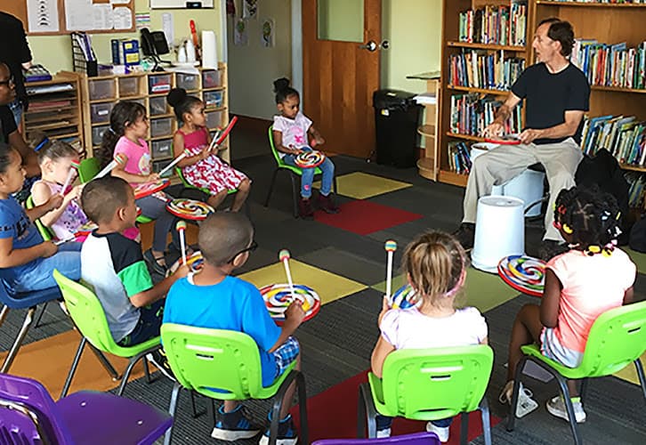 Second Street Learning Center Logo